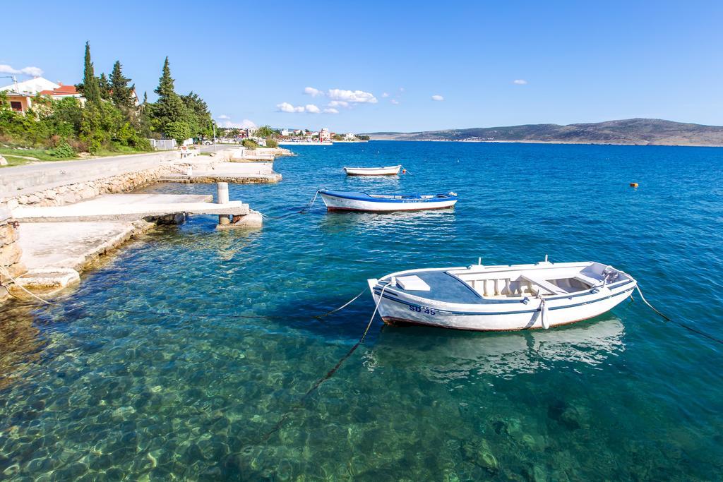 Villa Veca Starigrad Paklenica Buitenkant foto